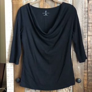 NY&C black 3/4 sleeve scoop neck top